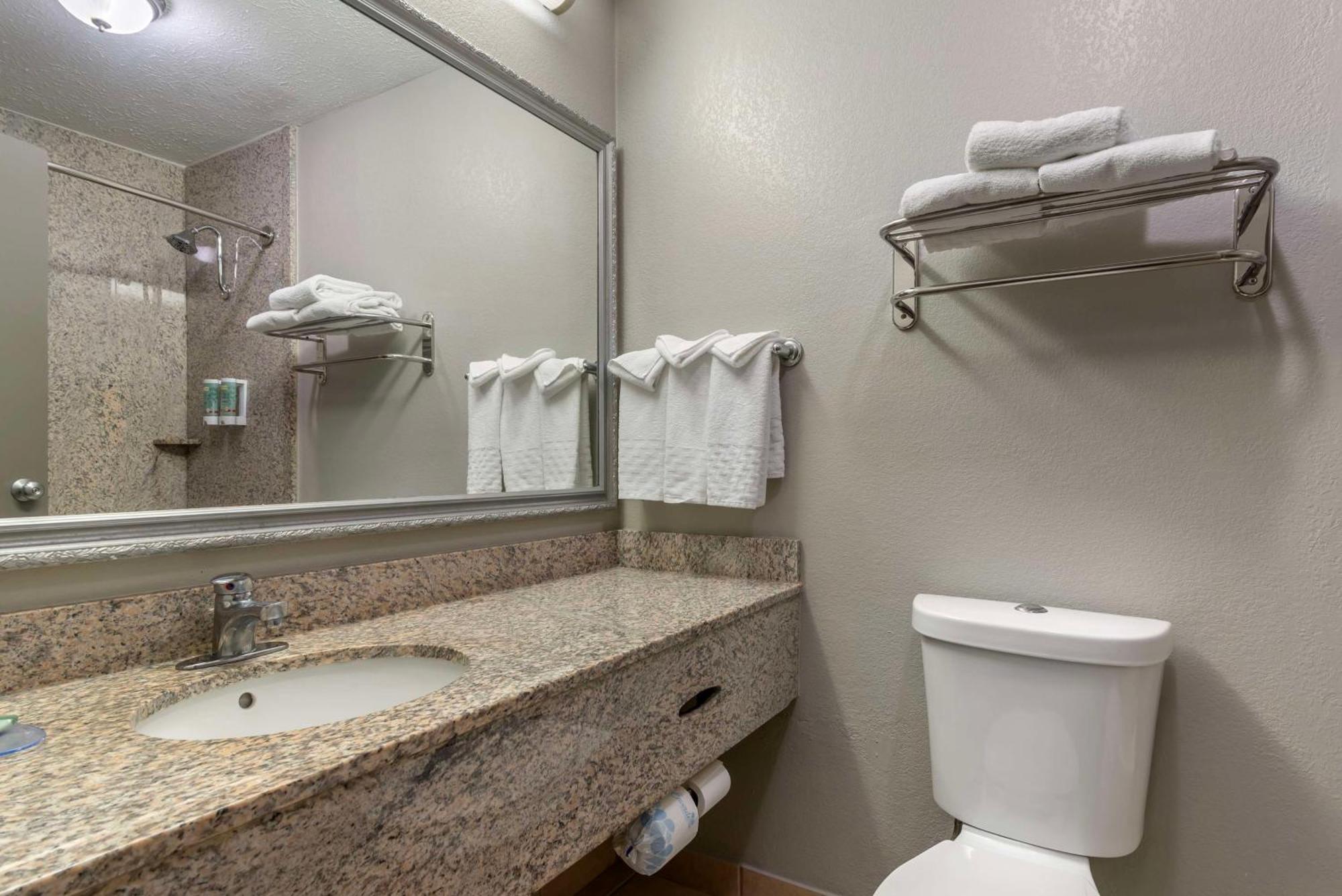 Best Western Auburn/Opelika Inn Esterno foto